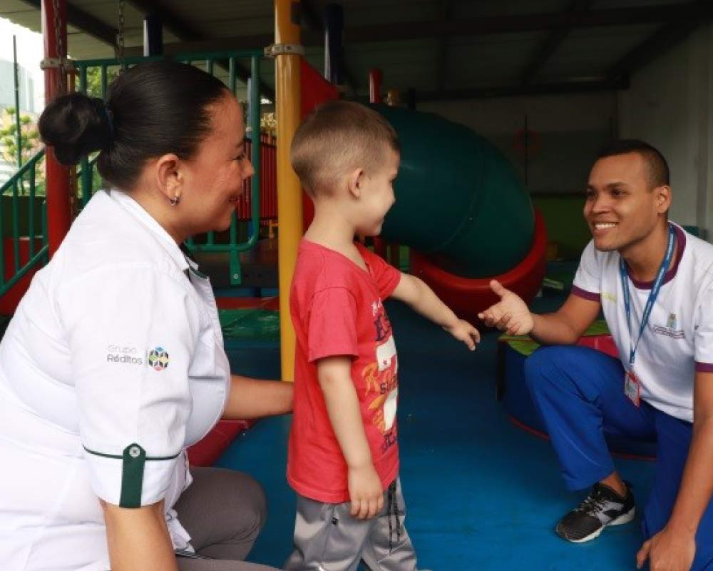 La-Fundación-Cerca-de-ti-contribuye-con-la-protección-de-la-niñez-del-centro-de-Medellín-Destacada